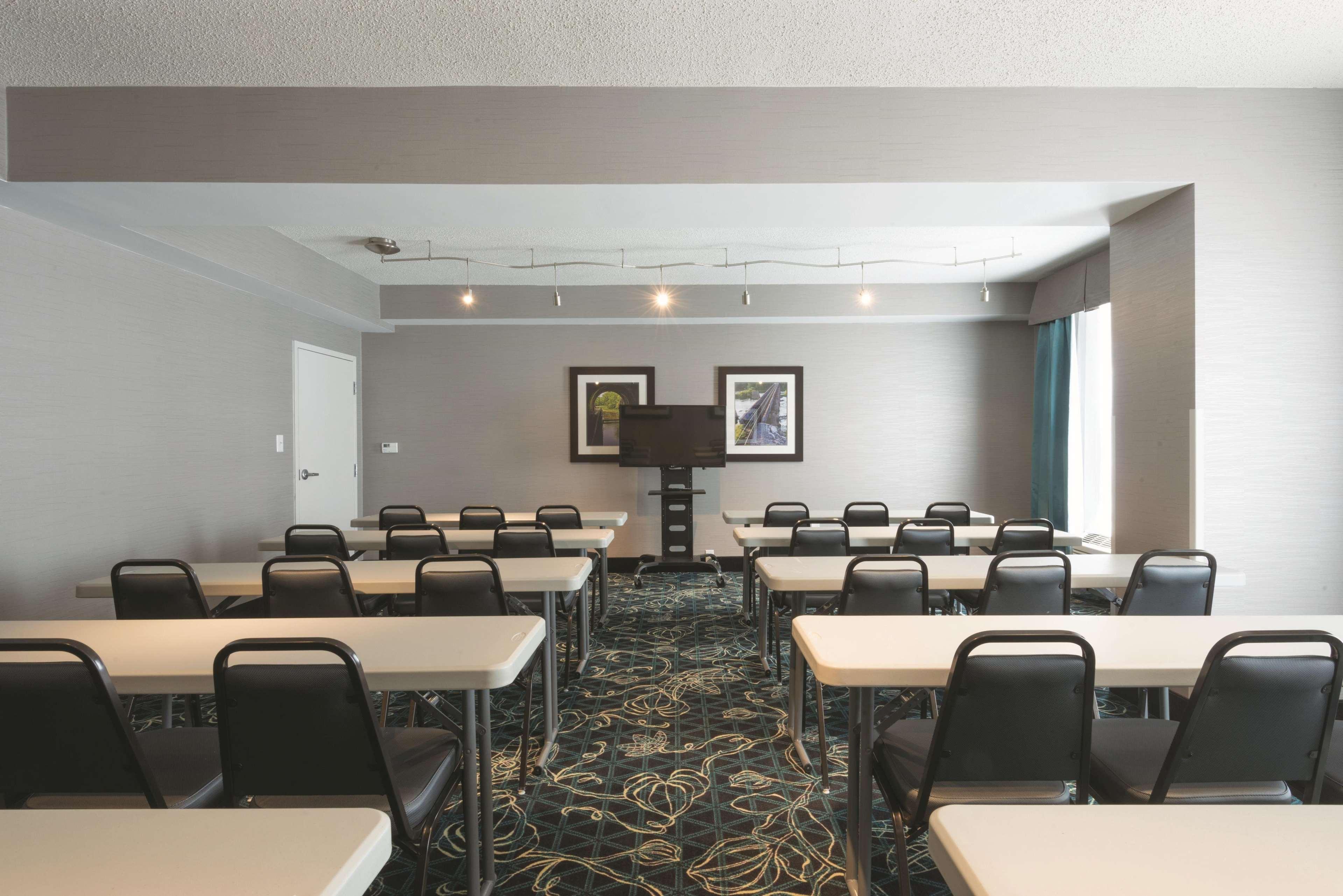 La Quinta By Wyndham Lynchburg At Liberty Univ. Hotel Exterior photo